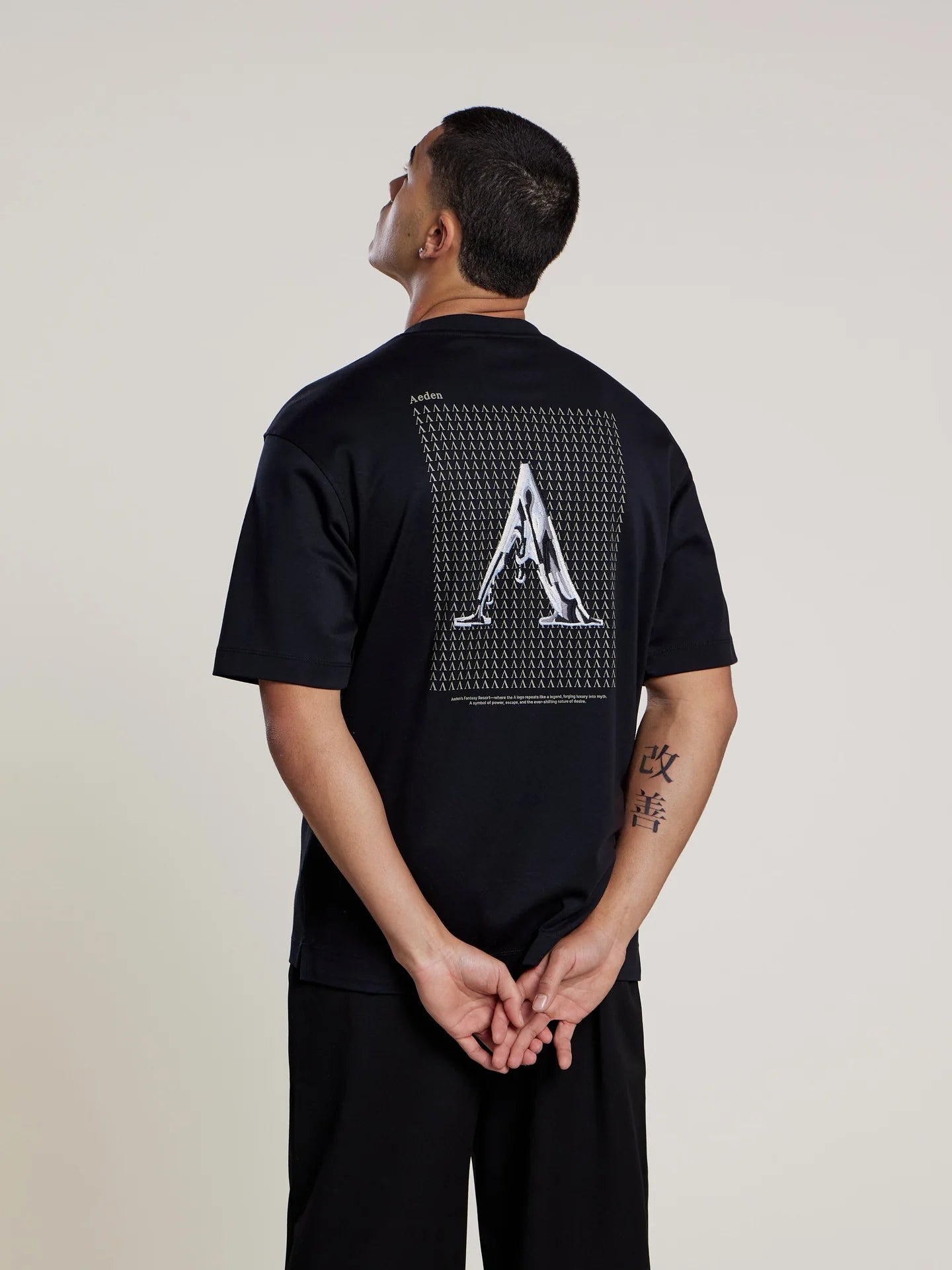 Juke Tee Black - Back