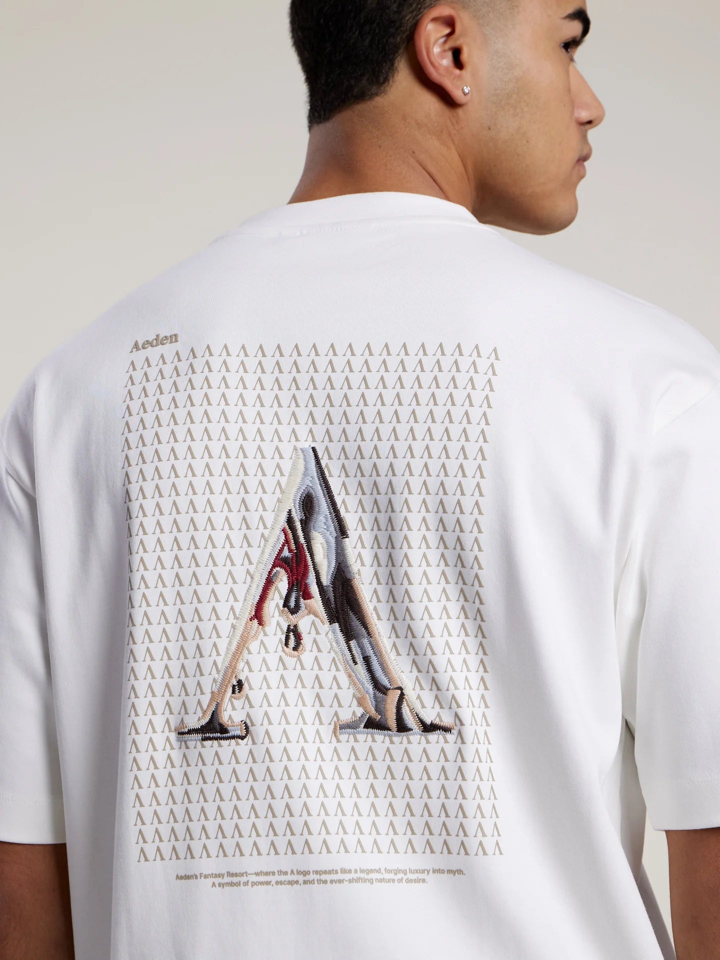 Juke Tee White - Details